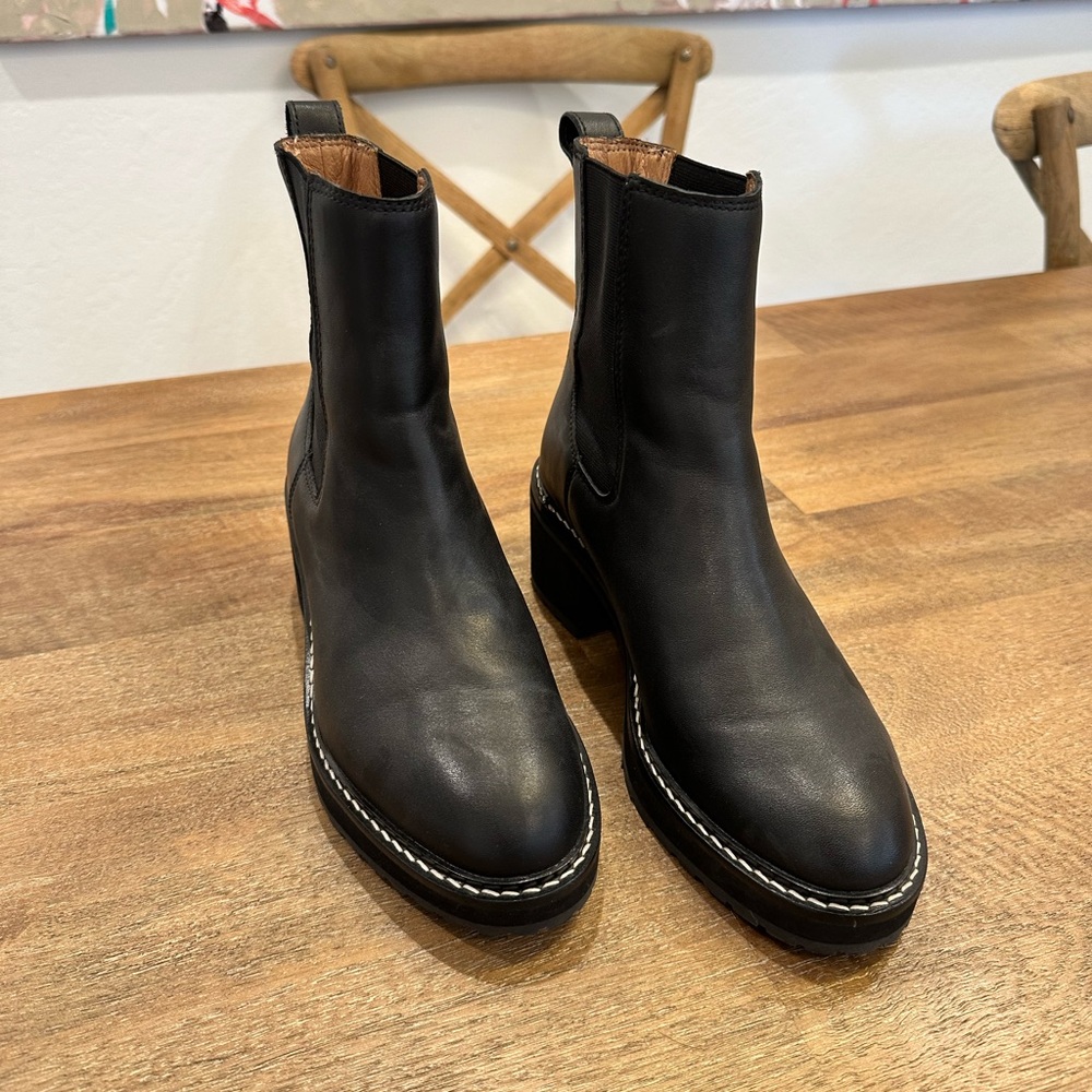 Madewell The Carina Platform Chelsea Boot True Black